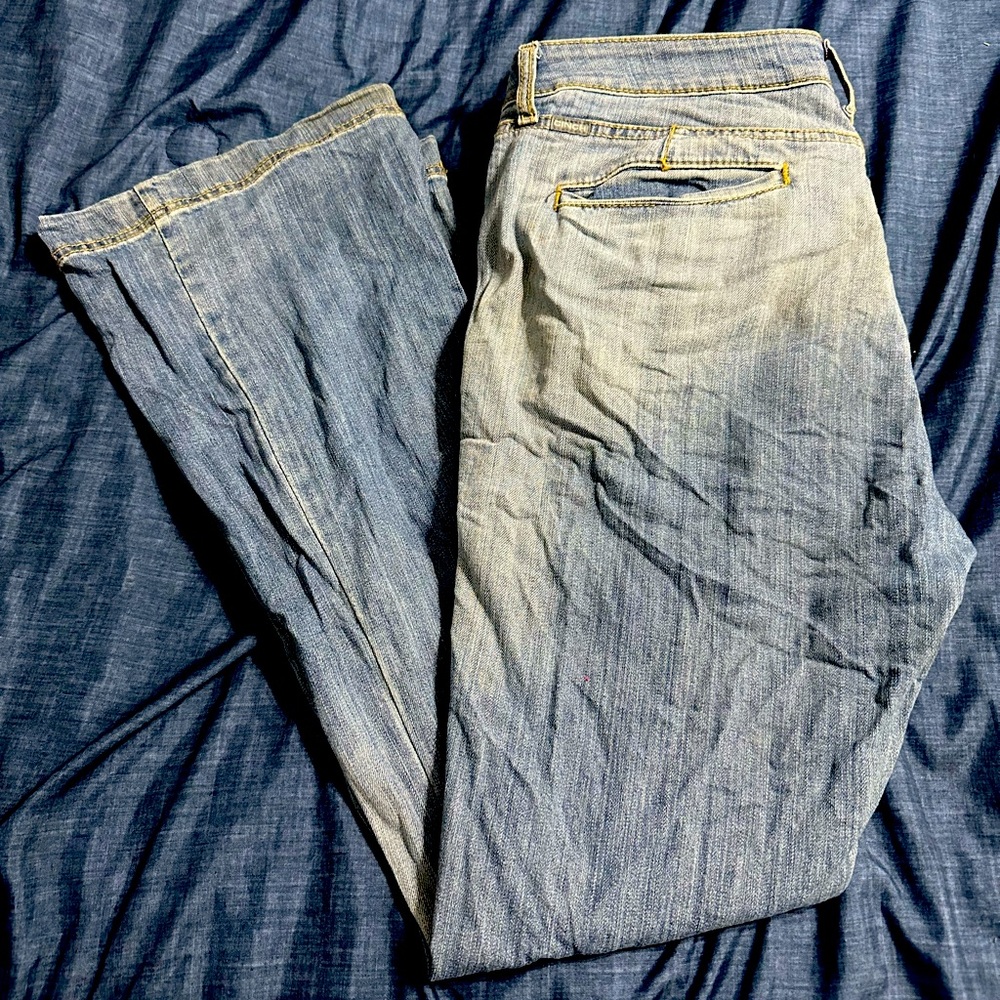 Women’s cinch jeans